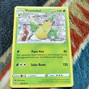 Victreebel Pokemon Card